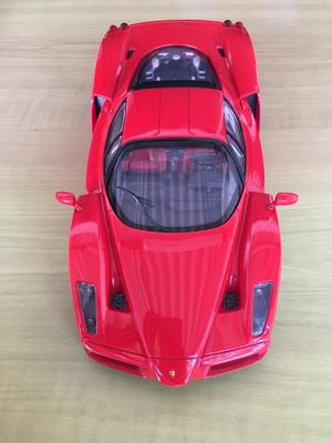 Ferrari Enzo Silverlit Escala 1:16
