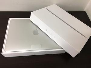 Macbook gb Como Nuevo + Adaptadores Apple +