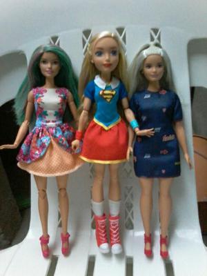 Muñecas Barbie,monster High Y Super Girl