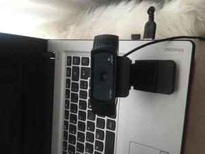 Vendo cámara logitech c920