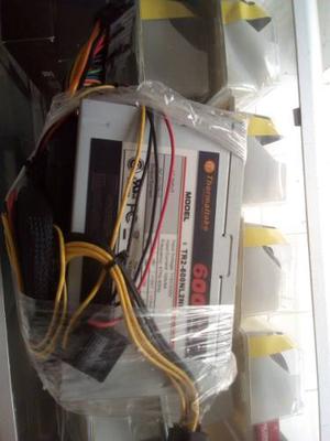 Fuente Thermaltake 600 Watt