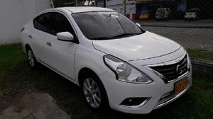 Nissan Versa 1.6 Full 2016 - Palmira