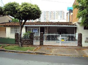 VENTA CASA PROVENZA ESPECIAL CONSTRUIR O NEGOCIO VIA