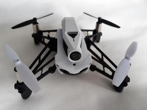 Espectacular Parrot Profesional Drone