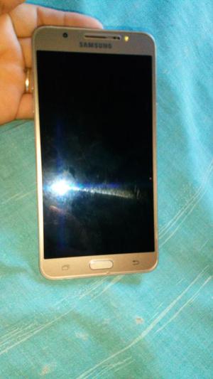 Samsung Galaxy J7 Metal 