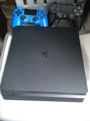 Se Vende Playstation 4