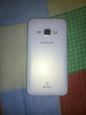 Cambio O Vendo Samsung Galaxy J1 6