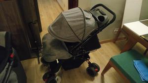 Coche MaxiBaby con silla porta bebe