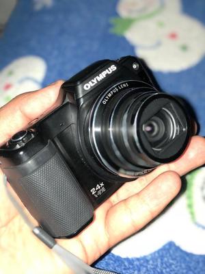 Camara Olimpus 15 Mpx