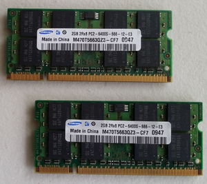 Vendo 2 memorias SAMSUNG, cada una de 2GB DDRMHz
