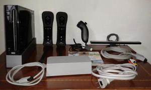 Nintendo wii negro: 2 controles, 2 juegos con caja y cables.