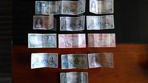 Hermosa Colección de Billetes Antiguos en Perfecto Estado