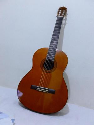 SE VENDE GUITARRA!