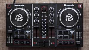 VENDO/CAMBIO CONTROLADOR DJ NUMARK PARTY MIX