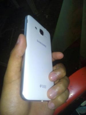 Vendo Hermoso Samsung Galaxj Nuevo