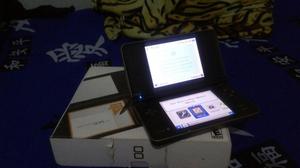 Nintendo DSi XL estuche 3 lapices R4