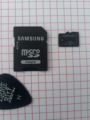 Vendo Micro Sd 4 Gb Marca Samsung Cla 10