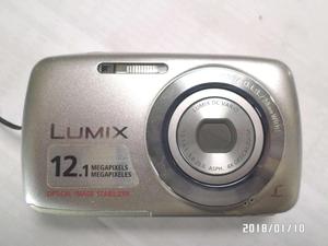 vendo camara fotografica panasonic lumix modelo DMCS1 de
