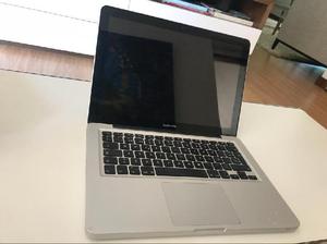 MacBook Pro en muy buen estado con cargador - Medellín