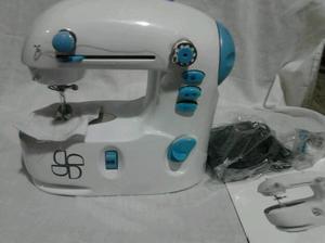 Maquina de coser portatil - Cartagena de Indias
