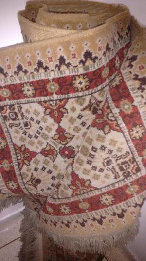 Vendo alfombra persa de 2 X 3 mts