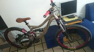 Bicicleta Specialized