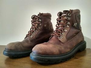 Botas Marca Bosi Cafés Talla 41