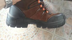 Vendo Botas Saga