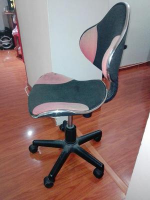 Vendo Silla de Escritorio