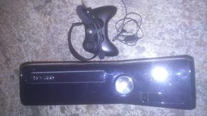 Vendo Xbox 360 Slim