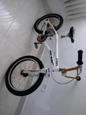 vendo cicla BMX en excelente estado - Medellín