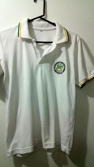 Uniforme Colegio Alberto Carvajal Borrer