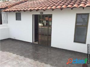 Se vende casa en Villas del jardín, Pereira.