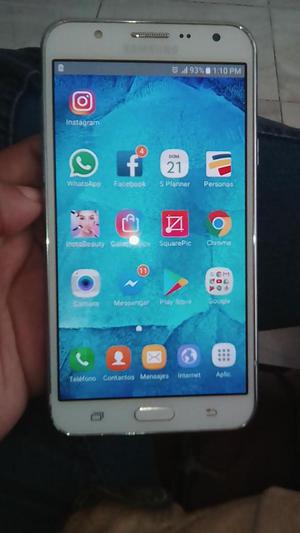 Vendo samsumg galaxi j7 en buen estado 