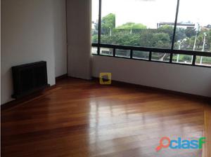 Venta Apartamento Santa Barbara Alta, Bogotá