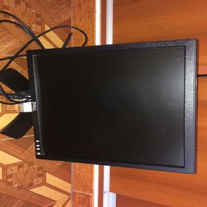 Monitor Dell 15 de Ancho Y 30 de Largo - Manizales