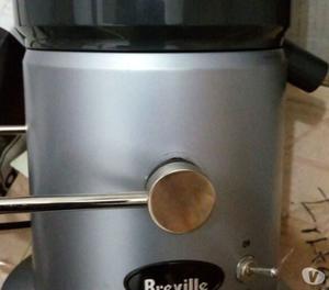 extractor de jugos Breville