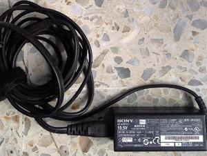 ASC USADO Cargador Original para Portátil Sony Vaio19.5v 2