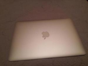 Laptop Apple Macbook Air Mod 1466 13 - Mapiripán