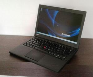 Portátil Corporativo Lenovo ThinkPad x240 Core i5 4ta Gen.