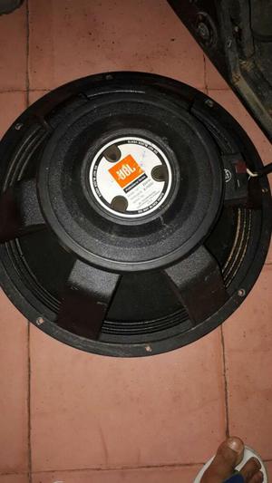 Parlante Jbl de 18 Pulgadas