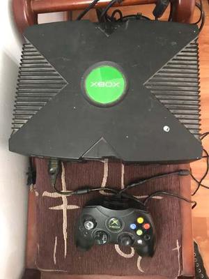 Xbox Negro Clásico + Control + Cables
