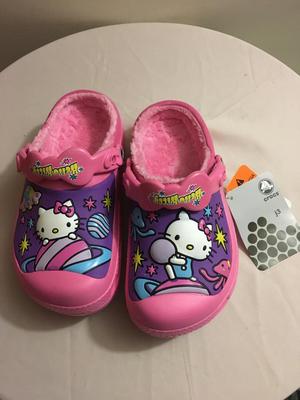 Nuevas. Sandalias CROCS Edición SANRIO, HELLO KITTY