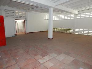 Cod. ABARE75500 Bodega En Arriendo En Cartagena Martinez