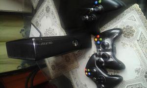 GANGA !!! XBOX 360 SLIM ORIGINAL/ 2 CONTROLES/ 9 JUEGOS