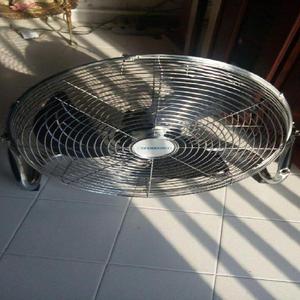 VENTILADOR METÁLICO UNIVERSAL - Dosquebradas