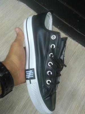 Converse Chuck Taylor Cuero Importadas