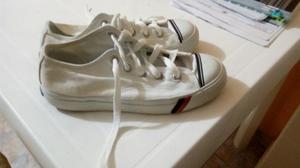 Zapatos Blancos Croydon