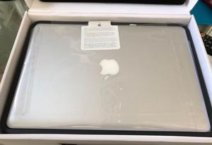 Macbook Pro 13,3 Modelo  en Caja