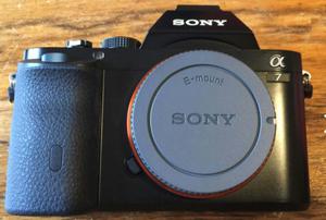 Camara Profesional Sony A7, 24 Megapixeles. Full Frame